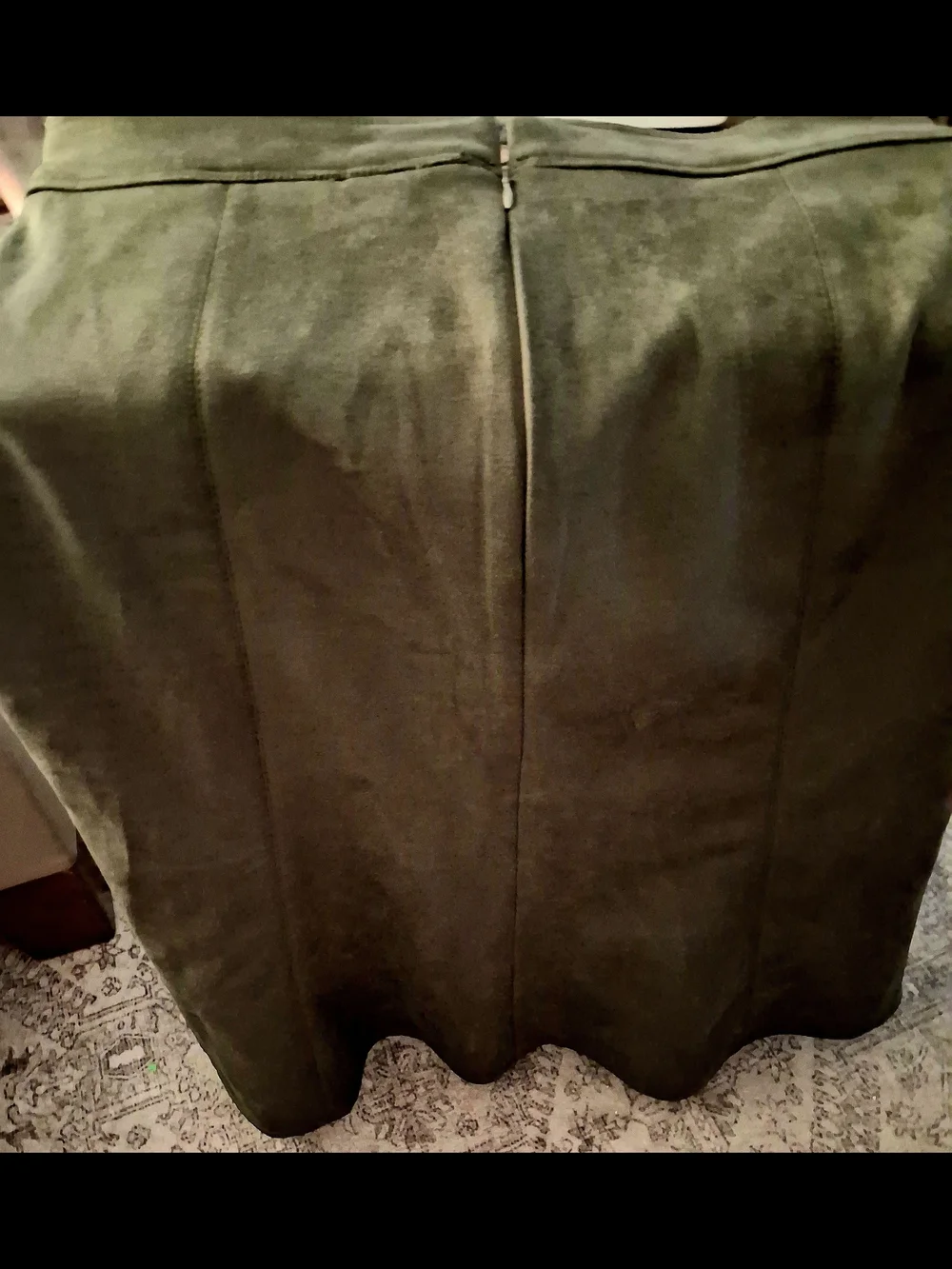 Elie Tahari Olive Green Women's Skirt Faux Leather Size 10